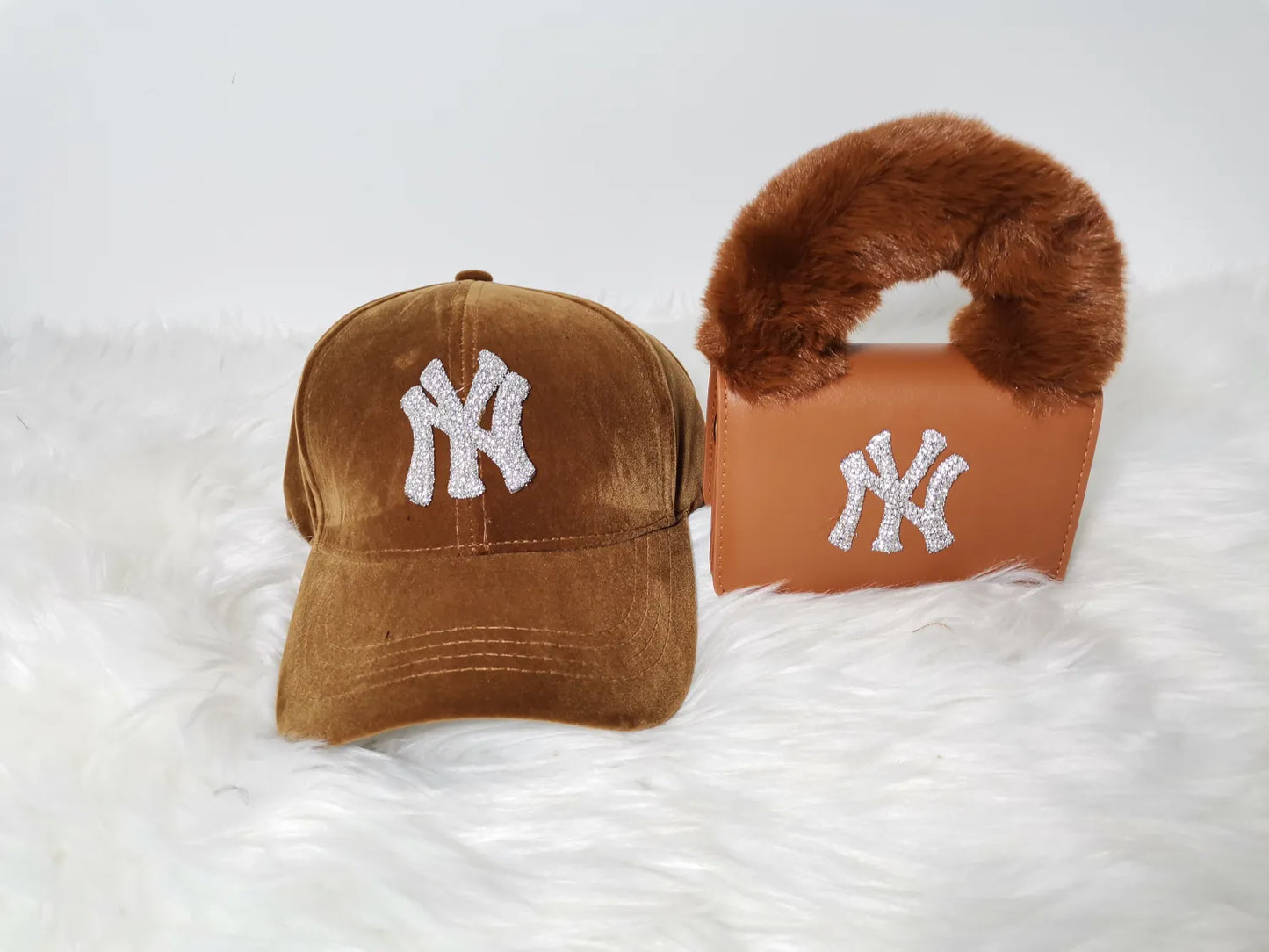 VELVET NY PURSE & HAT SET